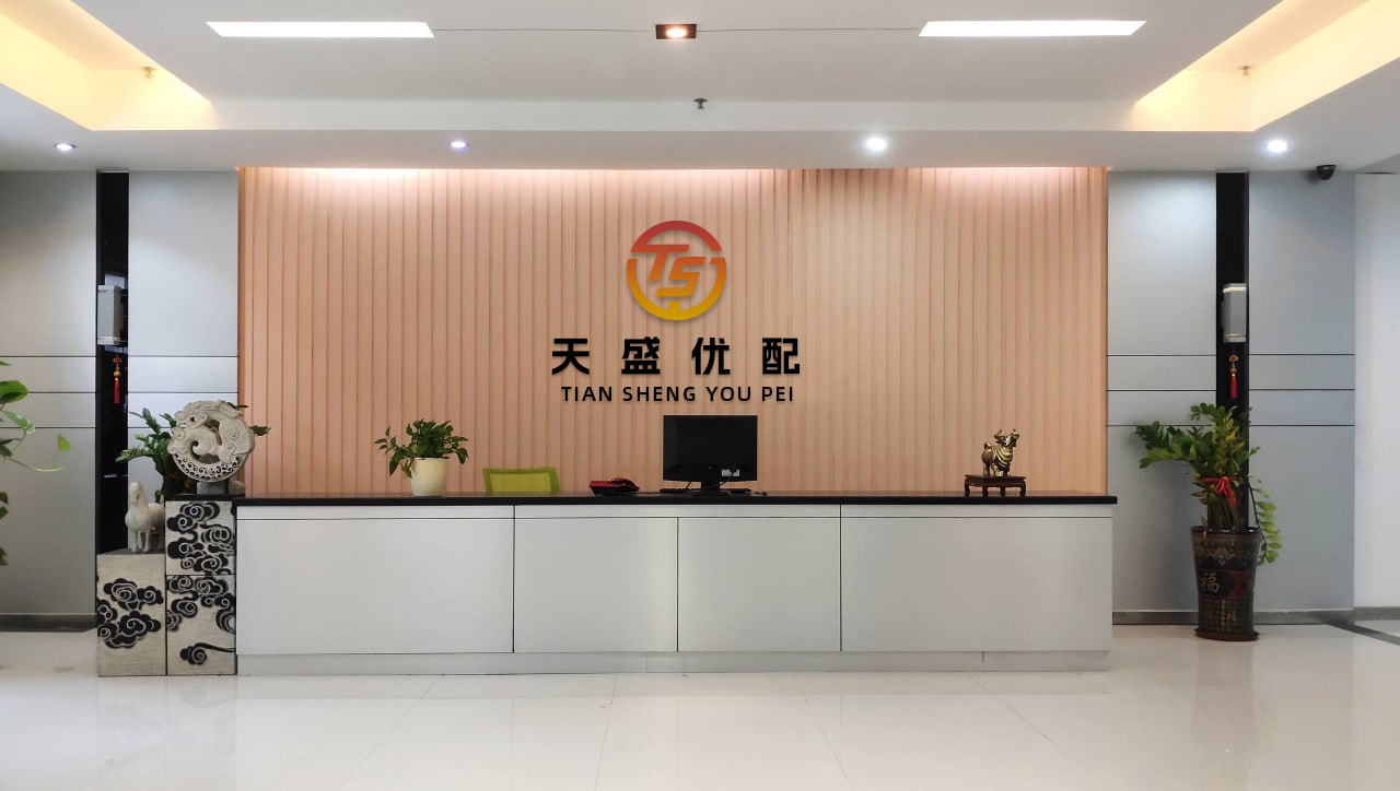 大牛证券 男子收到父亲消息说猫丢了，贴了重金悬赏却收到很多美女加微信......_网友_那是寻_启示